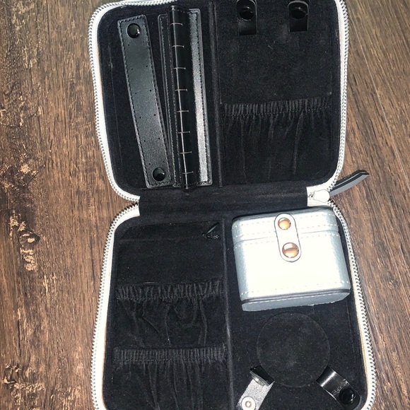 PANDORA ZIPPERED TRAVEL CASE Rings/Jewelry ORGANIZER - Picture 2 of 4